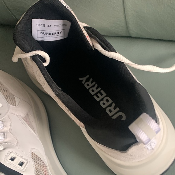 Burberry NWT authentic Sean Sneaker - Picture 7 of 11